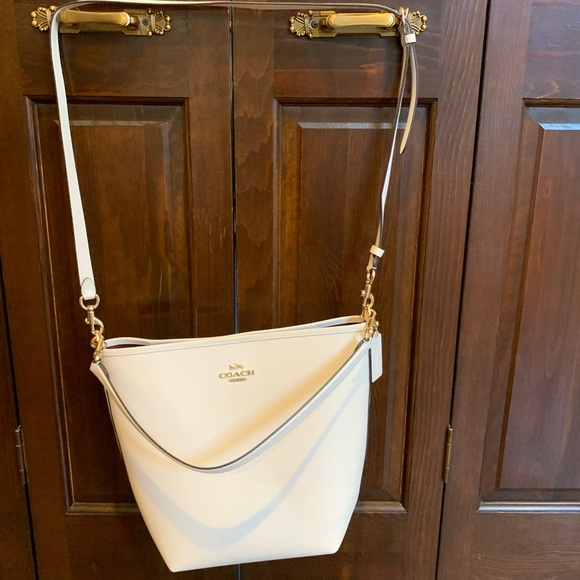 NWOT Coach Creamy White Leather 2Way - Picture 3 of 16